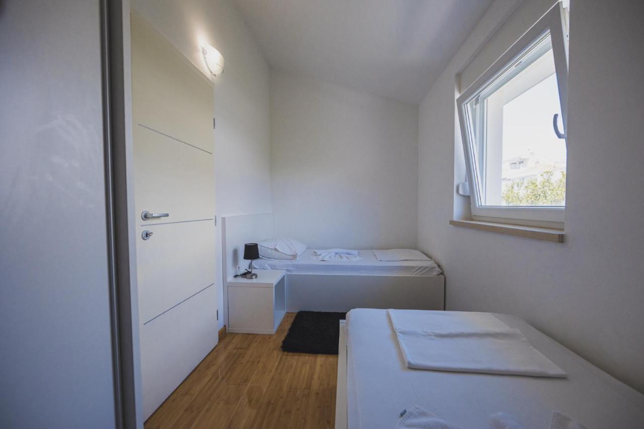 Apartments Lemon Novalja Extérieur photo
